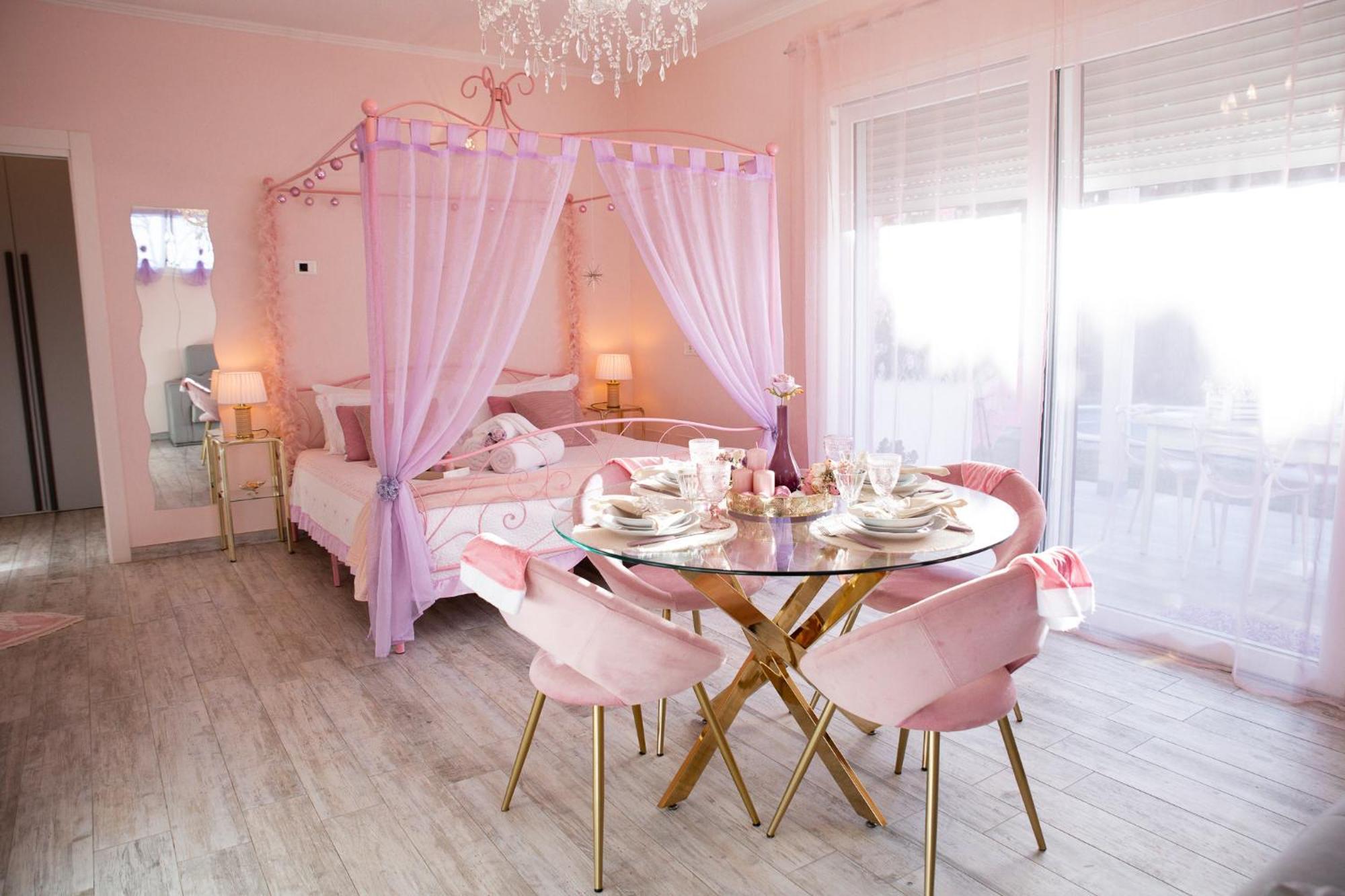 Villetta Tinmar Barbie House Верона Экстерьер фото